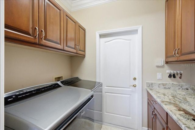 4317 BEAU RIVAGE CIRCLE, Lutz, FL 33558