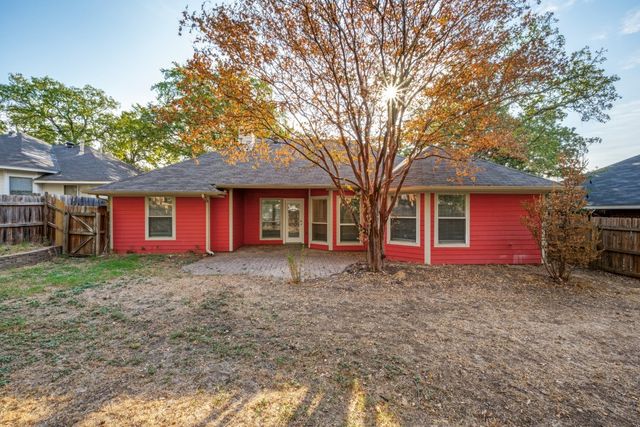 2104 Leslie Street, Denton, TX 76205