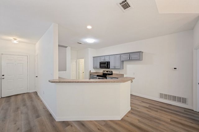2104 Leslie Street, Denton, TX 76205