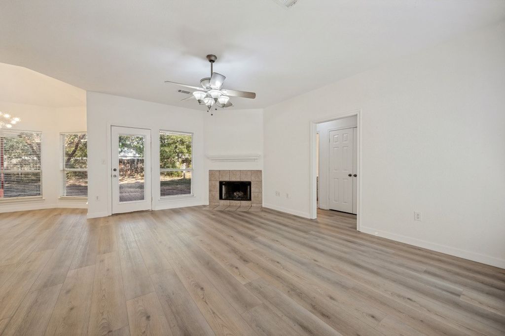 2104 Leslie Street, Denton, TX 76205 — photo 5