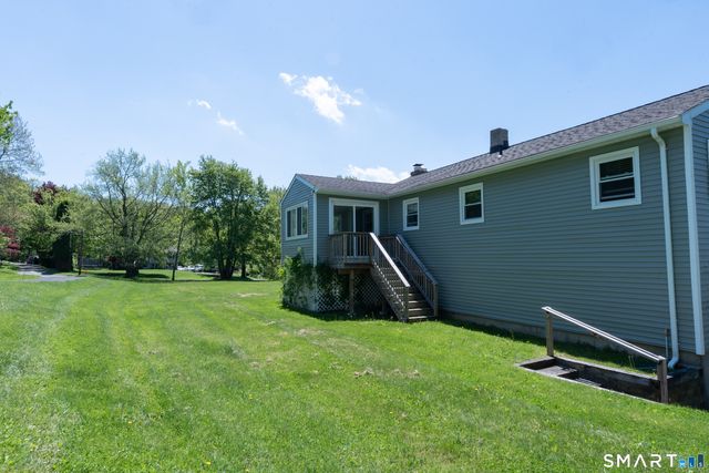 2 Carriage Drive, New Milford, CT 06776