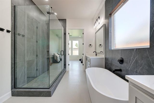 6409 NW 154th Terrace, Edmond, OK 73013