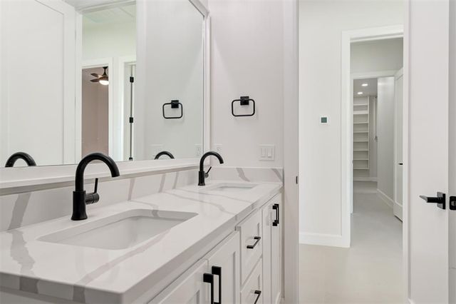 6409 NW 154th Terrace, Edmond, OK 73013