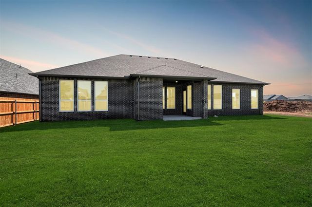 6409 NW 154th Terrace, Edmond, OK 73013