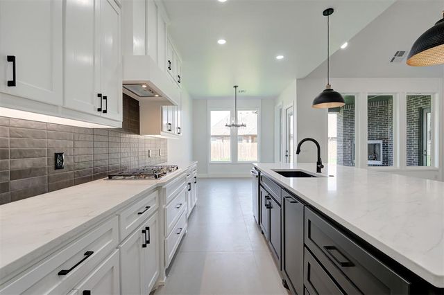 6409 NW 154th Terrace, Edmond, OK 73013