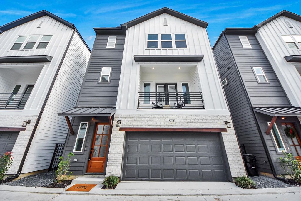 923 Fisher Street A, Houston, TX 77018