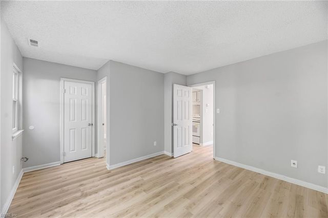 274 Thalia Trace DR, Virginia Beach, VA 23452