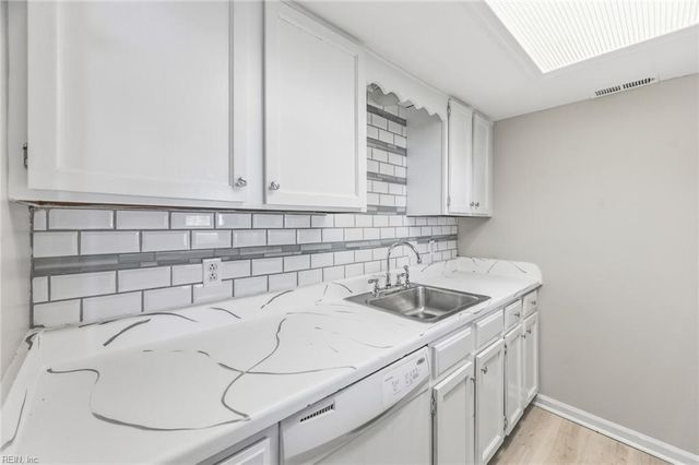 274 Thalia Trace DR, Virginia Beach, VA 23452