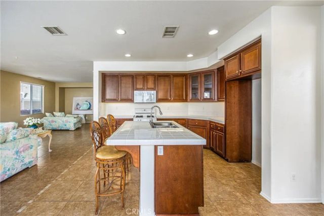 59 Helen, Beaumont, CA 92223
