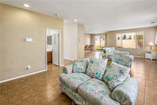59 Helen, Beaumont, CA 92223