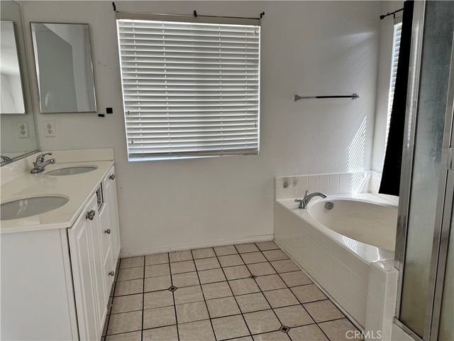 6134 Archwood Way, Palmdale, CA 93552