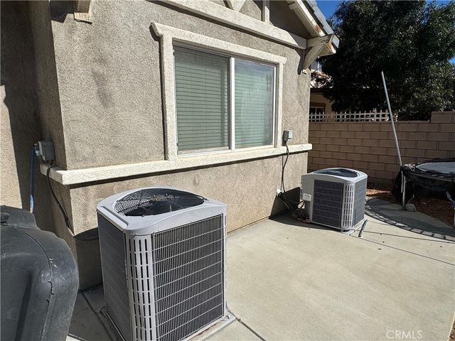 6134 Archwood Way, Palmdale, CA 93552