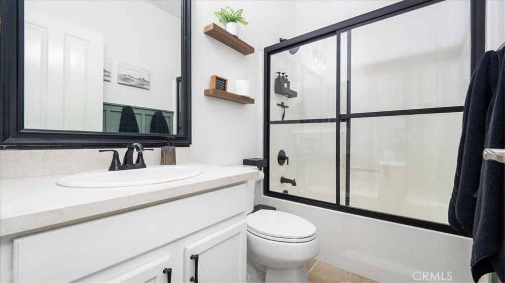 Image 15 of property listing at 3648 Fawn Lily Lane, San Bernardino, CA 92407