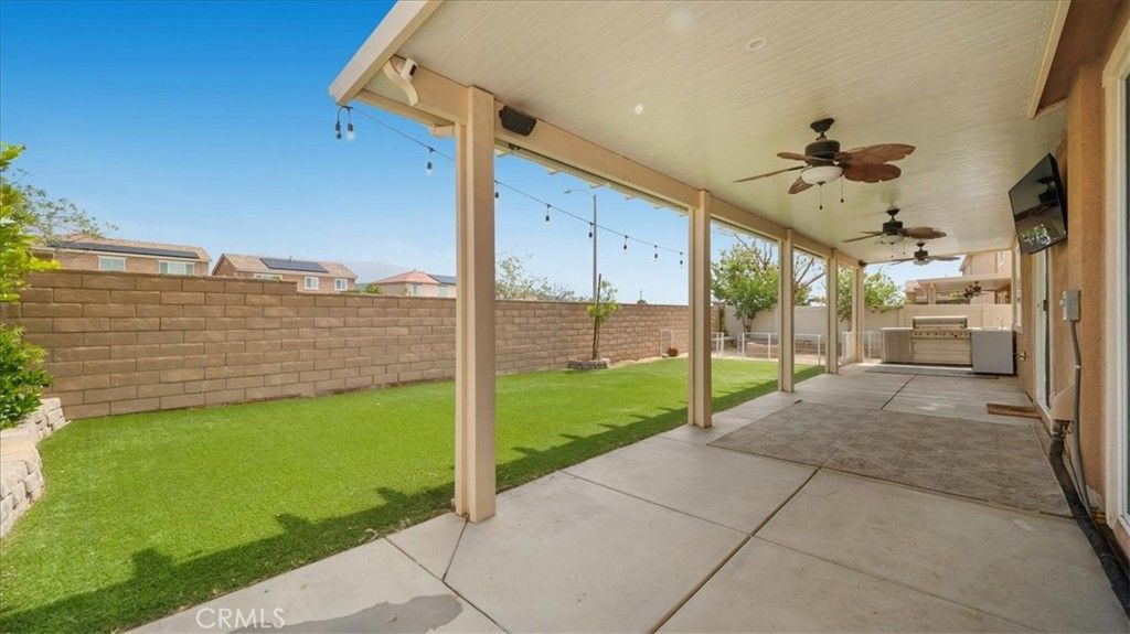 Image 29 of property listing at 3648 Fawn Lily Lane, San Bernardino, CA 92407