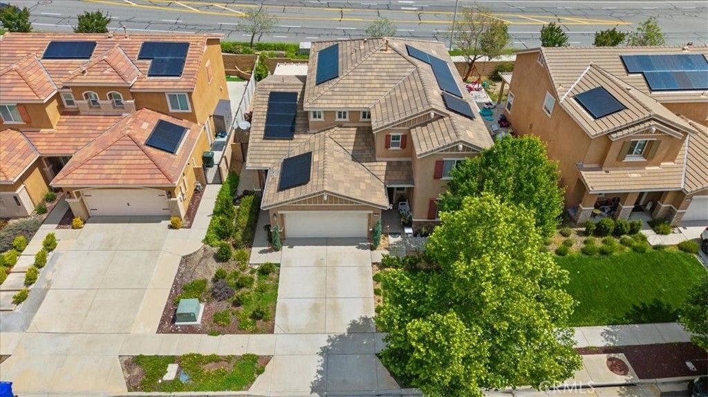 Image 33 of property listing at 3648 Fawn Lily Lane, San Bernardino, CA 92407