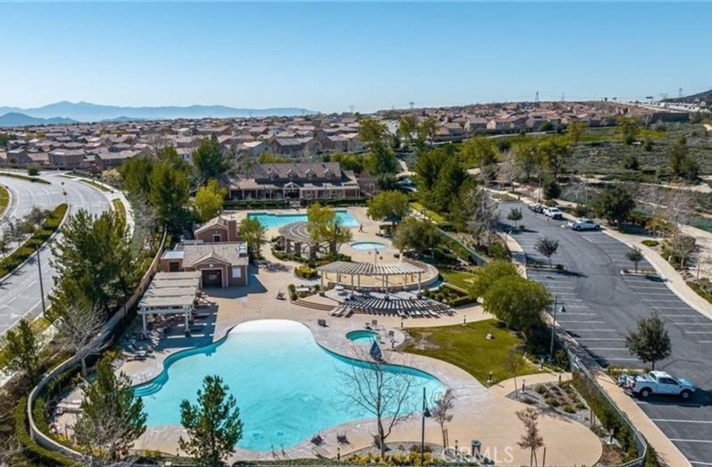 Image 42 of property listing at 3648 Fawn Lily Lane, San Bernardino, CA 92407