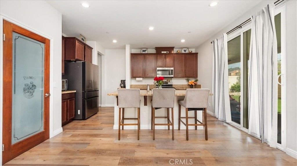 Image 6 of property listing at 3648 Fawn Lily Lane, San Bernardino, CA 92407