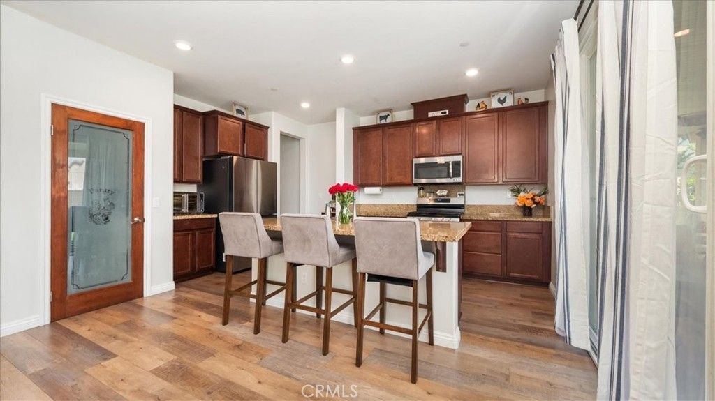 Image 8 of property listing at 3648 Fawn Lily Lane, San Bernardino, CA 92407