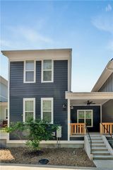 325 W Rock Street, Fayetteville, AR 72701