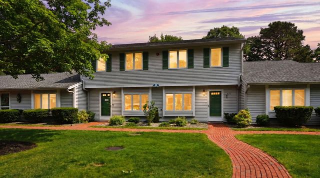 174 Lowell Road UNIT 76, Mashpee, MA 02649