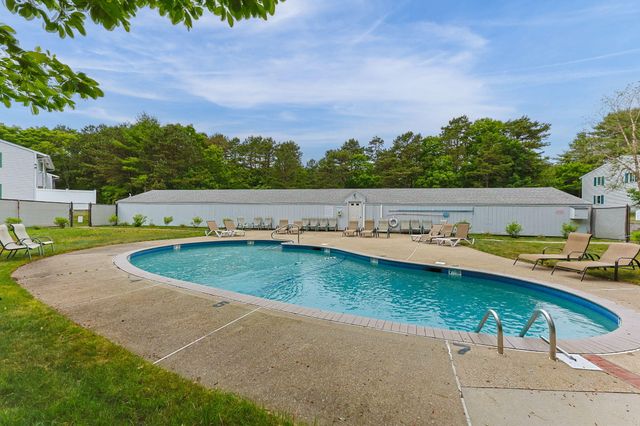 174 Lowell Road UNIT 76, Mashpee, MA 02649