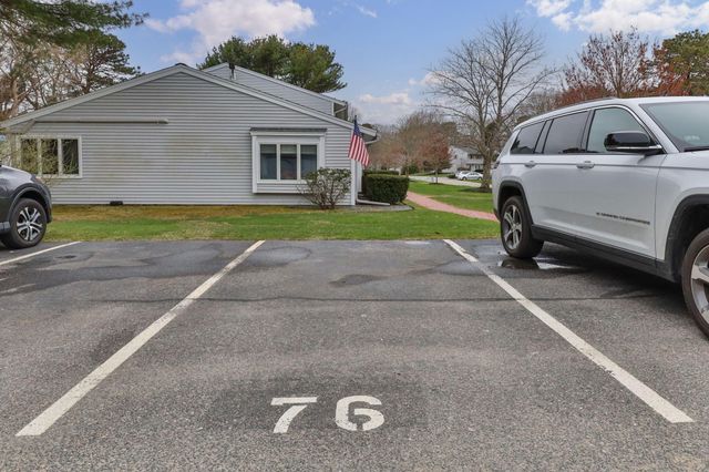 174 Lowell Road UNIT 76, Mashpee, MA 02649