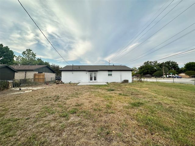 1322 Shorecrest Drive, Garland, TX 75040