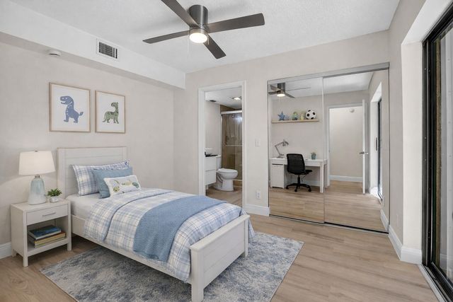 22958 Oxford Place D, Boca Raton, FL 33433