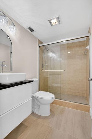 22958 Oxford Place D, Boca Raton, FL 33433