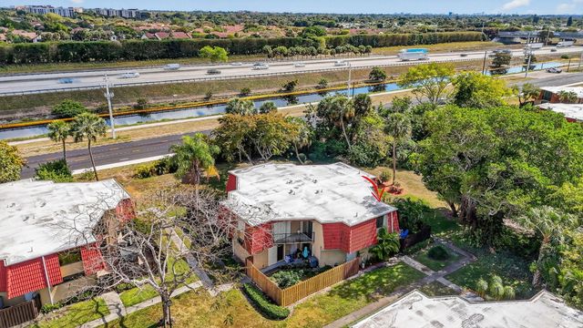 22958 Oxford Place D, Boca Raton, FL 33433