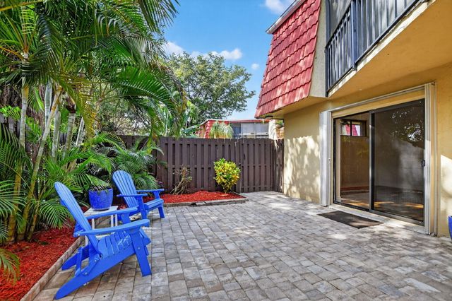 22958 Oxford Place D, Boca Raton, FL 33433