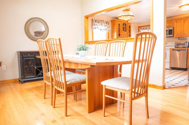 10 Lilac Street, Hudson, NH 03051