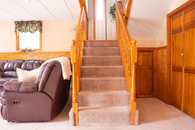 10 Lilac Street, Hudson, NH 03051