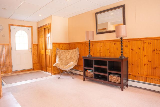 10 Lilac Street, Hudson, NH 03051