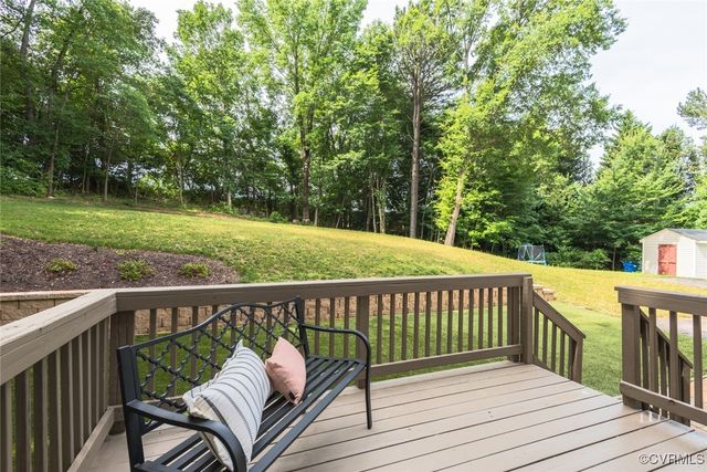 206 Michaux Crossing Ln, Chesterfield, VA 23113