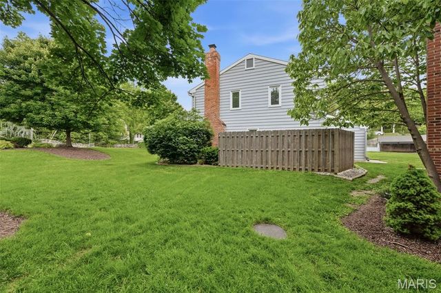 2 Hull Avenue, St Louis, MO 63119