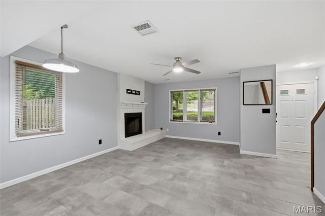 2 Hull Avenue, St Louis, MO 63119