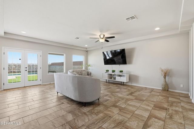 13232 EMERALD ISLE Street, Horizon City, TX 79928