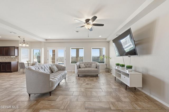 13232 EMERALD ISLE Street, Horizon City, TX 79928