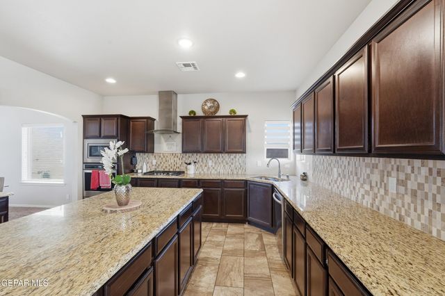 13232 EMERALD ISLE Street, Horizon City, TX 79928