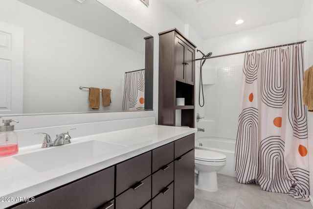 40922 W DESERT FAIRWAYS Drive, Maricopa, AZ 85138