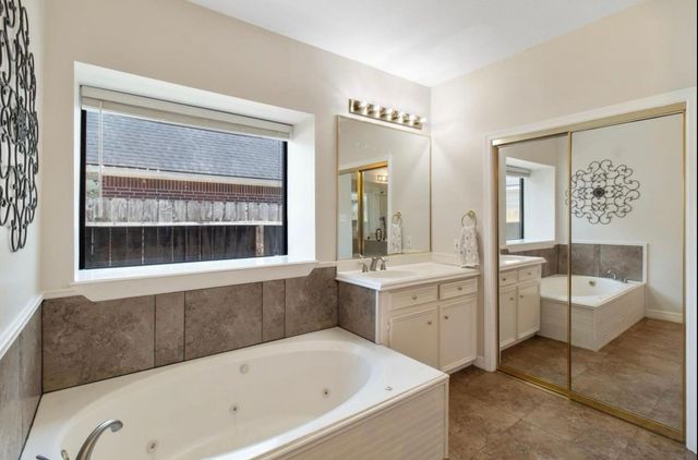 18234 Knotty Green Drive, Houston, TX 77084