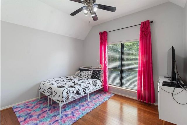 18234 Knotty Green Drive, Houston, TX 77084