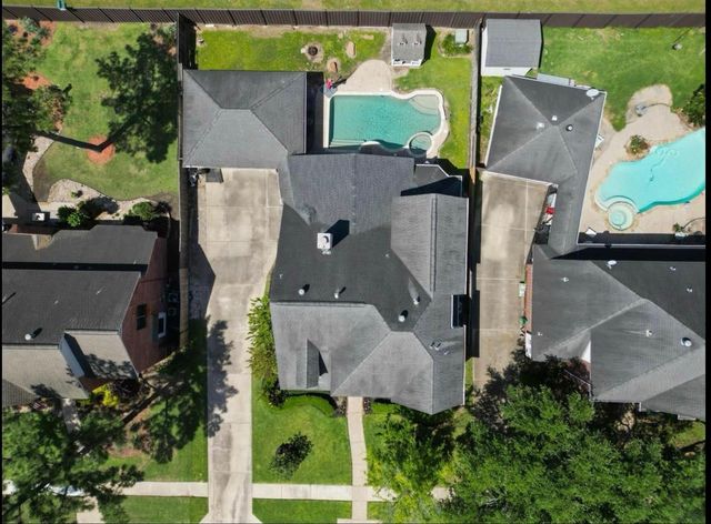 18234 Knotty Green Drive, Houston, TX 77084