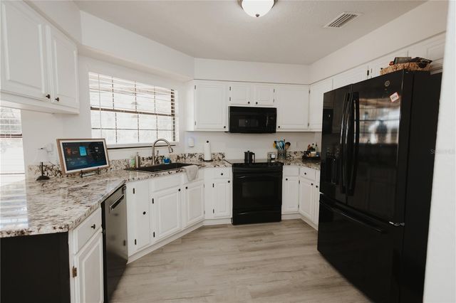 3043 SHADY WOOD LANE, Lake Wales, FL 33898