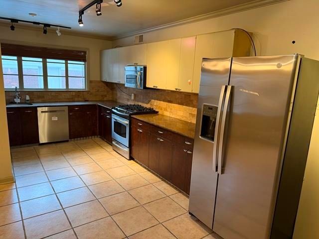 4286 POPLAR AVE, Memphis, TN 38117