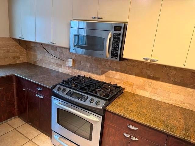 4286 POPLAR AVE, Memphis, TN 38117