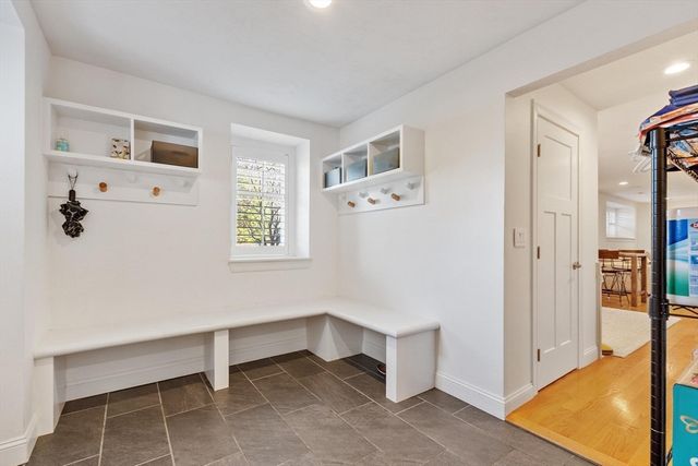 204 Virginia Rd, Concord, MA 01742