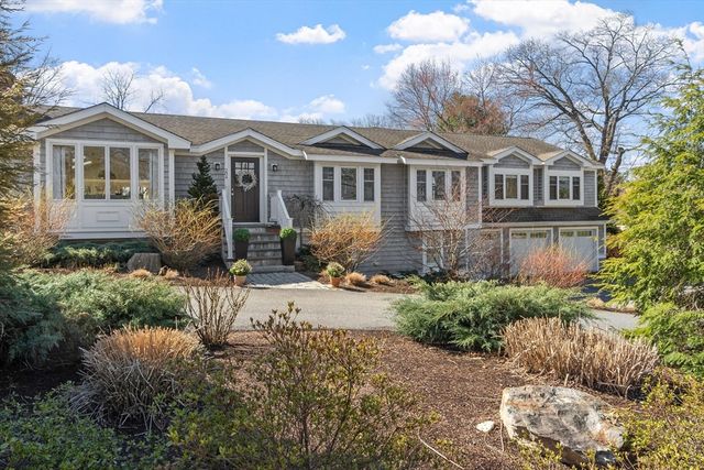 204 Virginia Rd, Concord, MA 01742