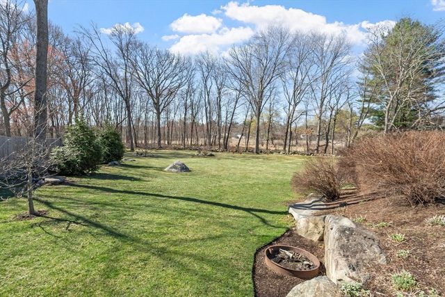 204 Virginia Rd, Concord, MA 01742